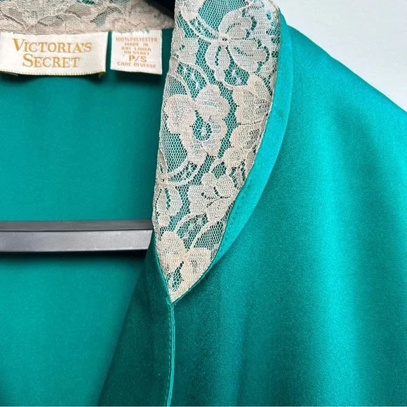 Victoria’s Secret Gold Label Vintage Nightgown Sleep Shirt, Size P/S - Picture 3 of 8